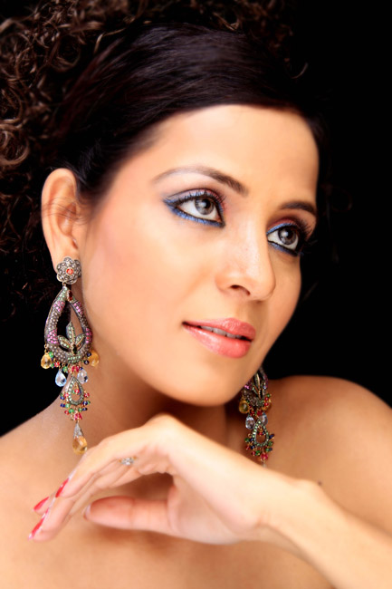 professional female model gurgaon