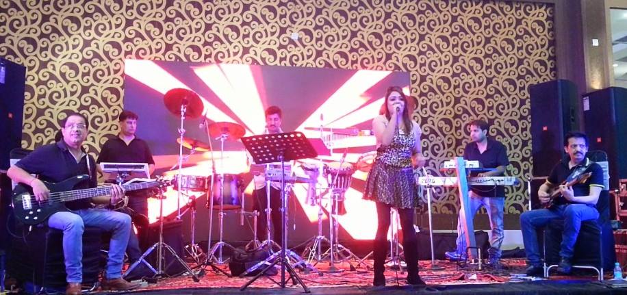 famous jazz singer gurgaon