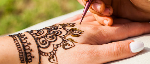famous mehndi artist gurgaon